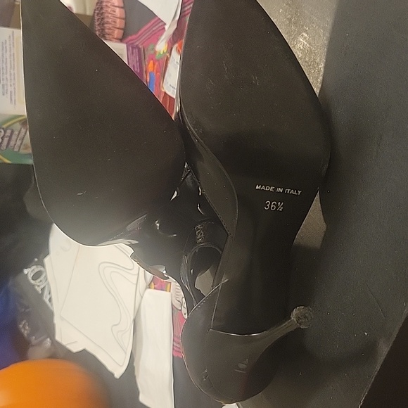 Patent Leather Heels - Picture 4 of 4